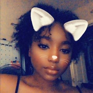 Meet your Posher, Jeronika